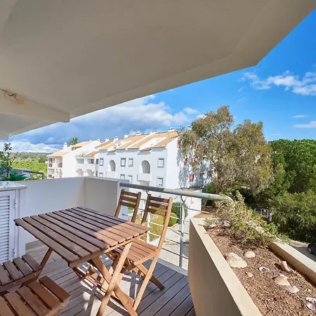 Beautiful Seaside Apartament