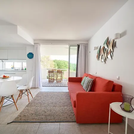 Beautiful Seaside Apartament