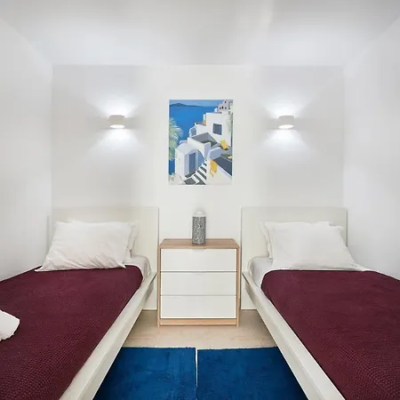Beautiful Seaside Apartman